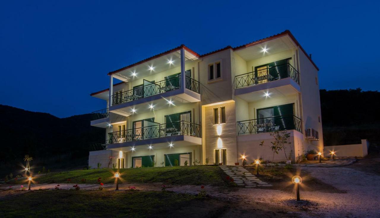 Апартаменты Platania House Сарти Экстерьер фото